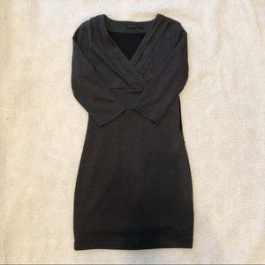 Vneck 3/4 sleeve dress